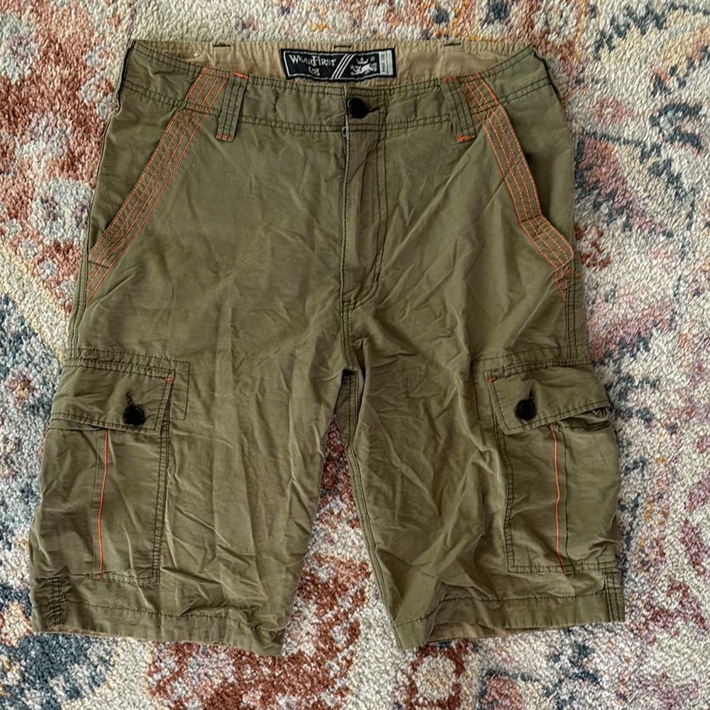 Olive Green Cargo Shorts with Utilitarian Style